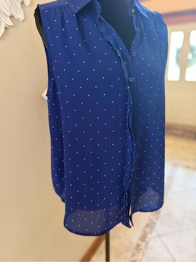 Elle Sleeveless Polka Dot Blouse – Size Medium